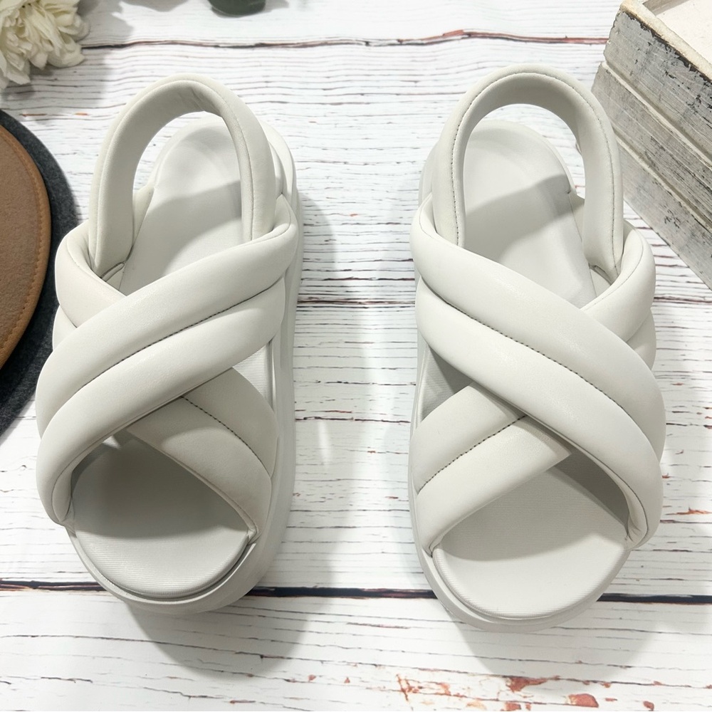 Nike Air Max Isla chunky platform sandals - Picture 2 of 8